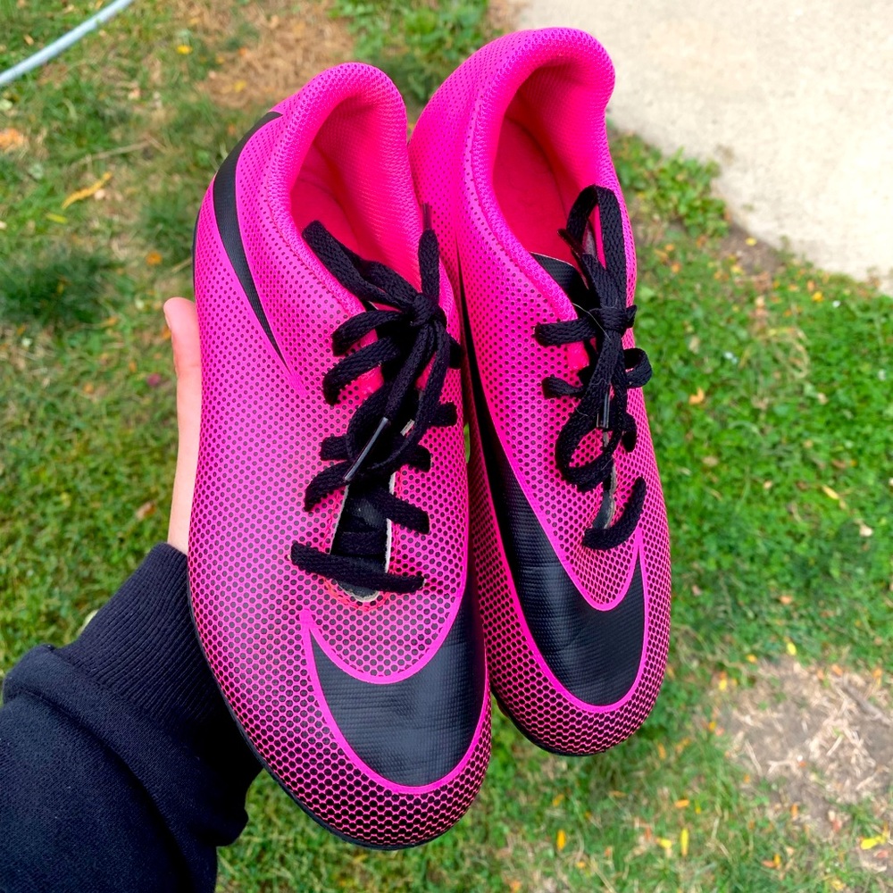 🖤Girls Nike cleats🖤